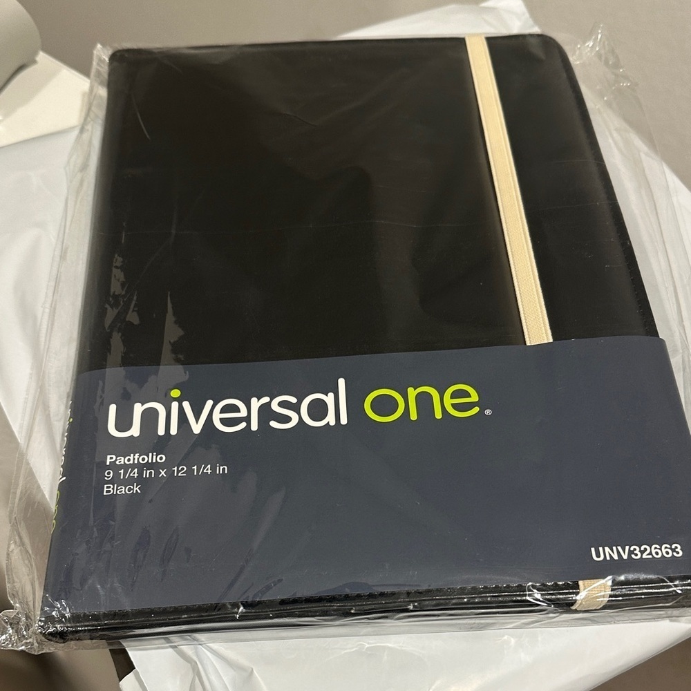 Universal Black Padfolio
